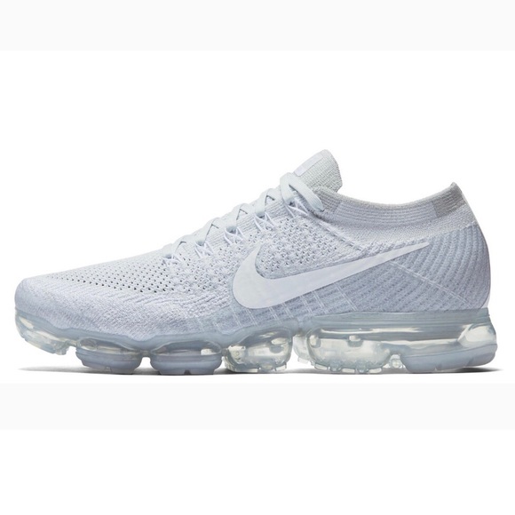 light grey vapormax